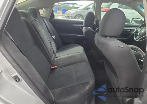 2015 Nissan Altima 2.5 из США, поврежденный, VIN 1N4AL3AP5FC200829